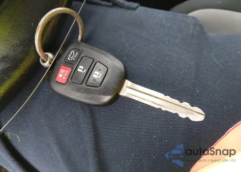 2016 Toyota Rav4 Xle from USA, damaged, VIN 2T3WFREV2GW269267